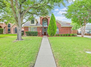 305 Sycamore Dr, Murphy, TX 75094