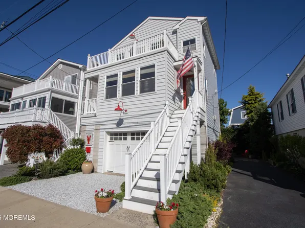 31 Washington Ave, Highlands, NJ 07732