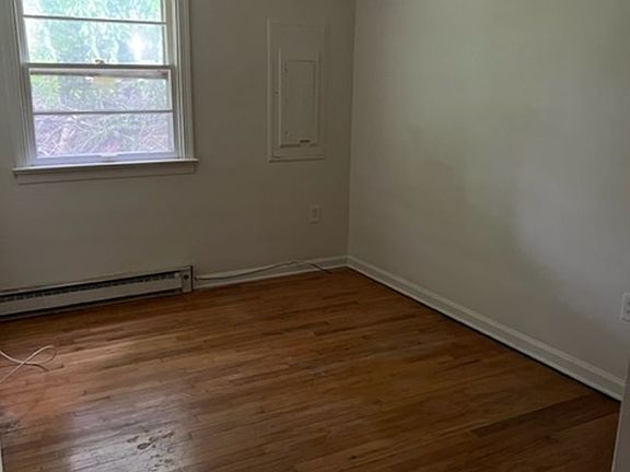 5th image of 1-30 Kenalcon Dr #17