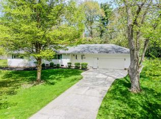 3211 Brierbrook Ln, Fort Wayne, IN 46804