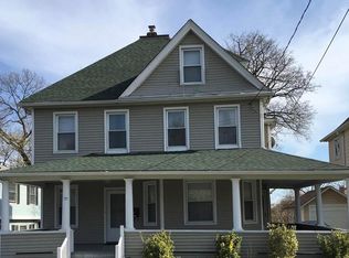 77 Livingston Ave, White Plains, NY 10605