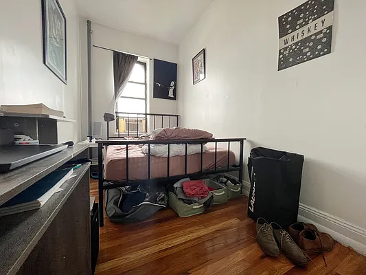 Rented by EXR | media 12