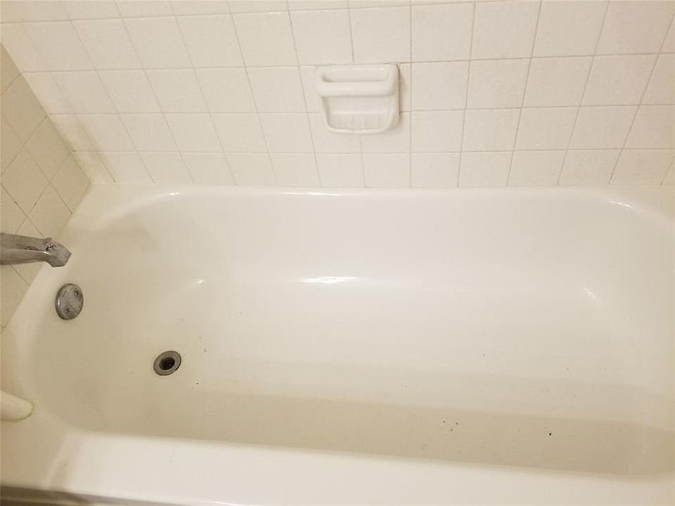 1st image of 2713 Galemeadow Dr