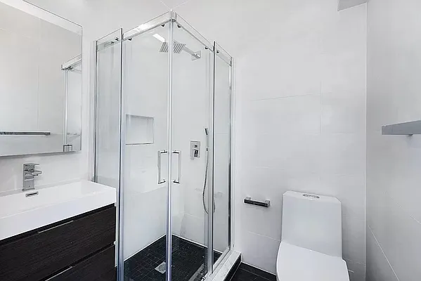 Rented by Ankor Management BH LLC | media 10