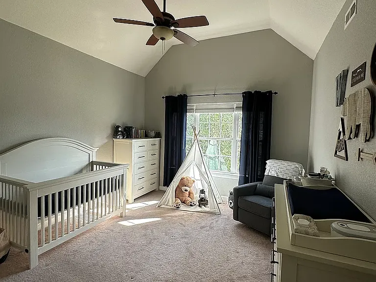 501 King Ct — Photo 41