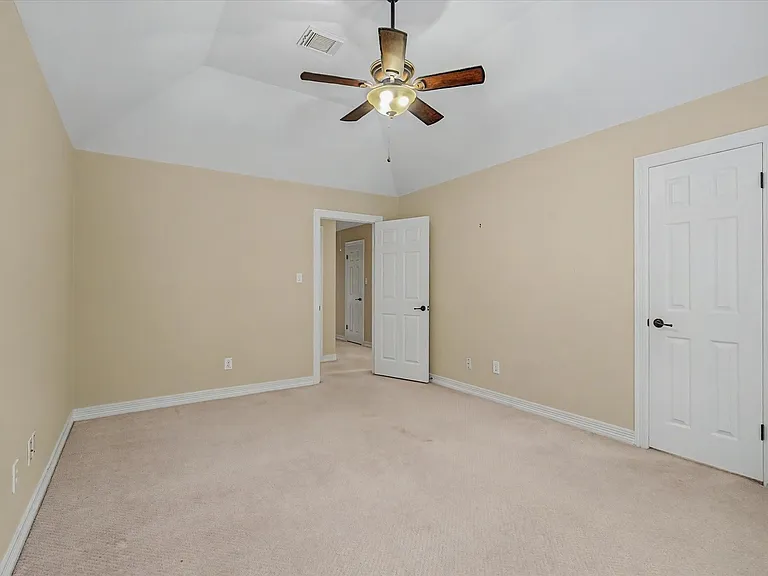 4303 Hillswick Ct — Photo 36