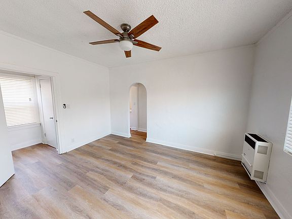 5th image of 1565 S Hobart Blvd #1569-1/4