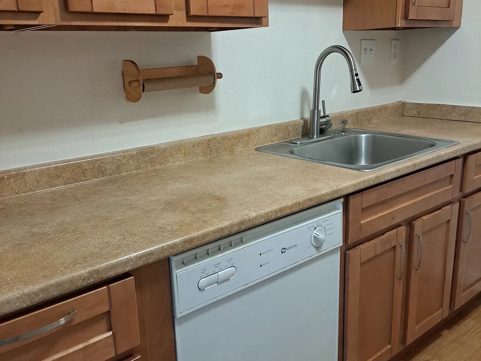 3 bed, 1259 sqft, $3,200 — Photo 1