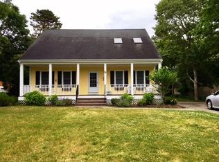 22 Merrymount Rd, West Yarmouth, MA 02673