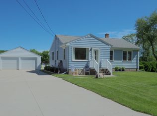 8227 Calvin Rd, Battle Creek, MI 49017