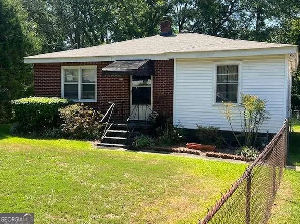 1068 McLinden Ave SE, Smyrna, GA 30080