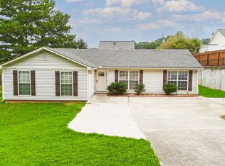 660 Morrow Rd, Forest Park, GA 30297