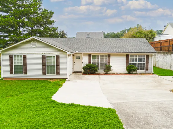 660 Morrow Rd, Forest Park, GA 30297