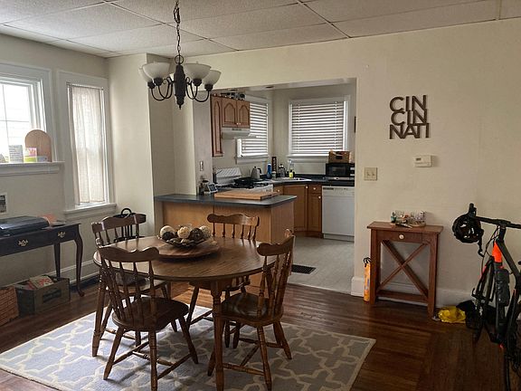 4th image of 3715 Drakewood Dr Floor 1