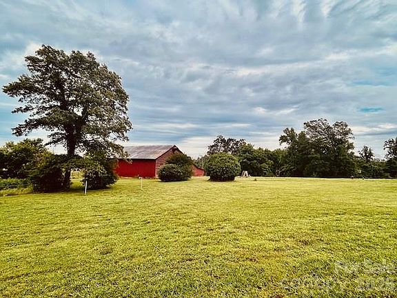 4th image of 6714 Old Shelby Rd