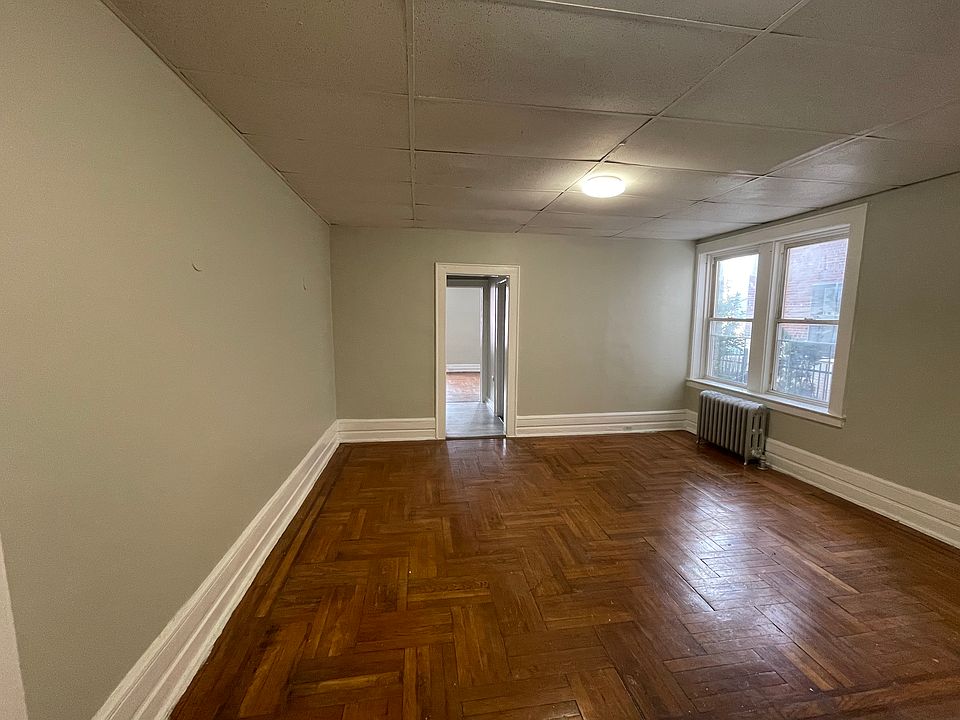 2nd image of 2 Columbia Ave #14E