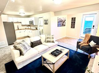 1055 Greenbrook Dr, Windsor, CO 80550