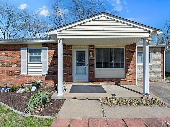 4th image of 2224 Lombardo Dr