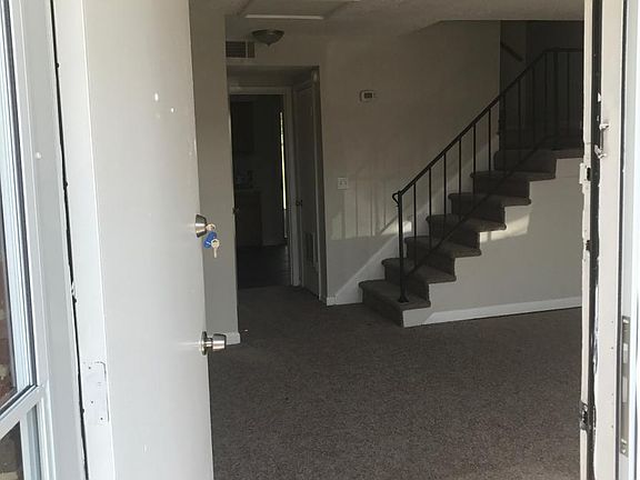 2nd image of 3122 Brickdale Ln #B