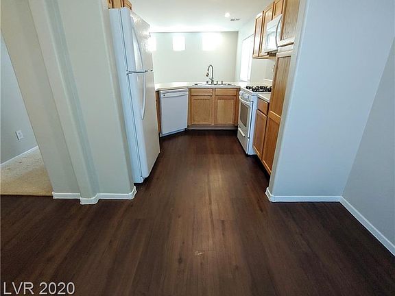 4th image of 7458 Zabriskie St