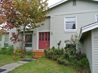 3224 Amber Bay Cir, Anchorage, AK 99515