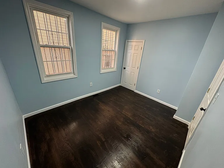 415 13th Ave #1L — Photo 4