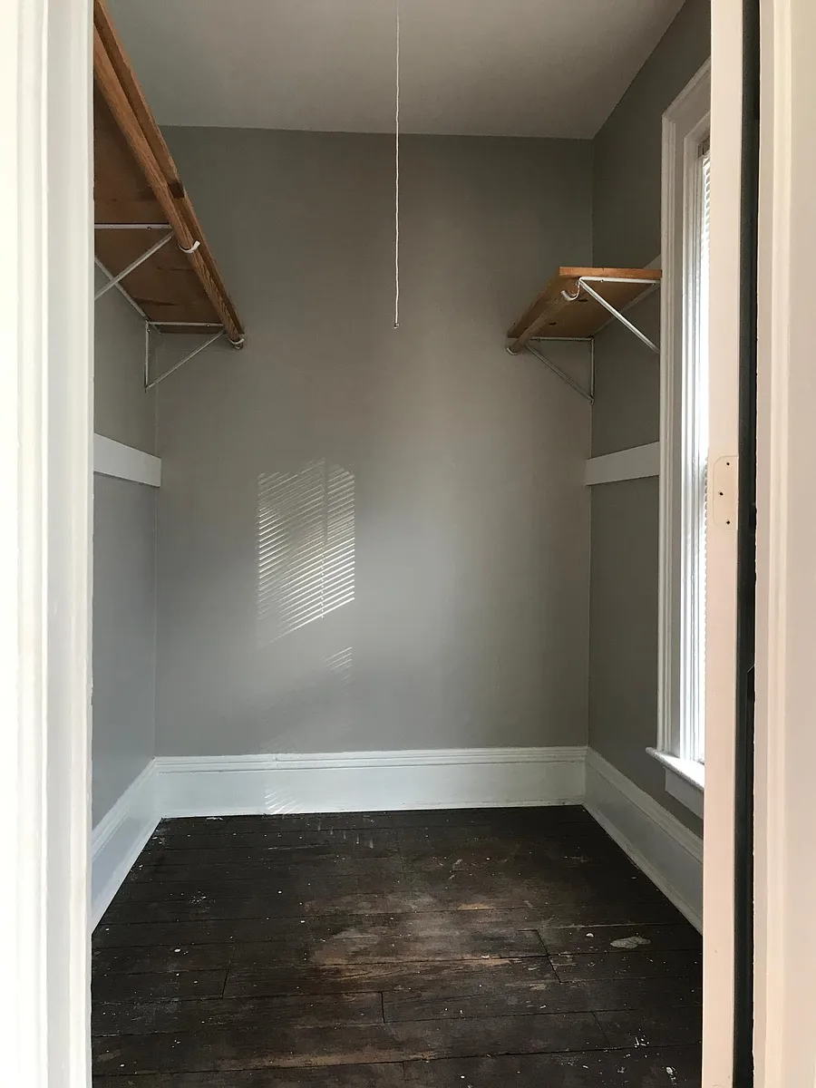 Building Photo - 602 Oak St #1