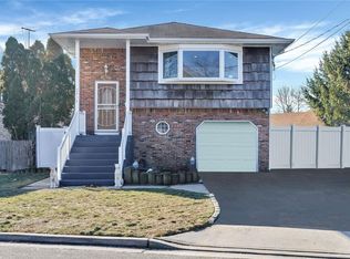 2818 Verity Ln, Baldwin, NY 11510