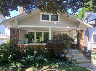 1933 S Lowell Ave, Springfield, IL 62704