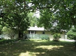 223 Edwards Dr, Paducah, KY 42003