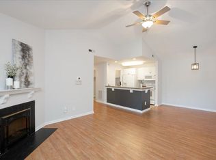 1004 Kingswood Dr APT G, Chapel Hill, NC 27517