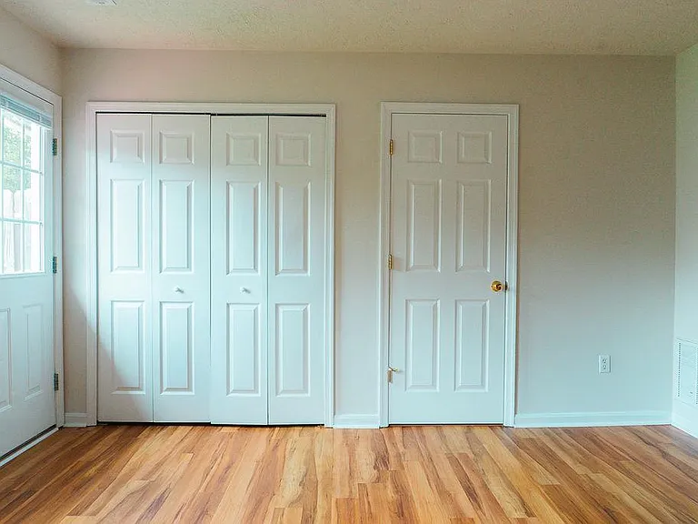 9836 Plaza View Way — Photo 8