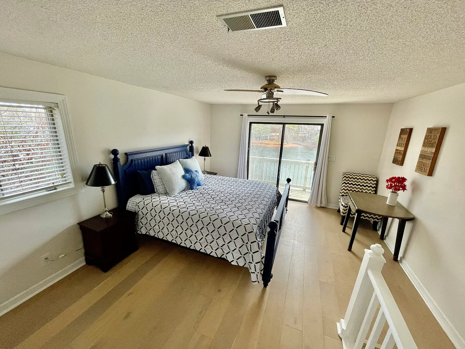 4 bed, 2733 sqft, $7,800 — Photo 4