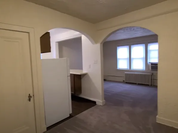 Academy Tower Associates