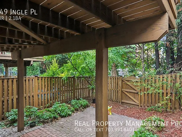 149 Ingle Pl — Photo 15