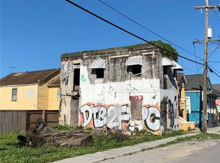 3049 Marais St, New Orleans, LA 70117