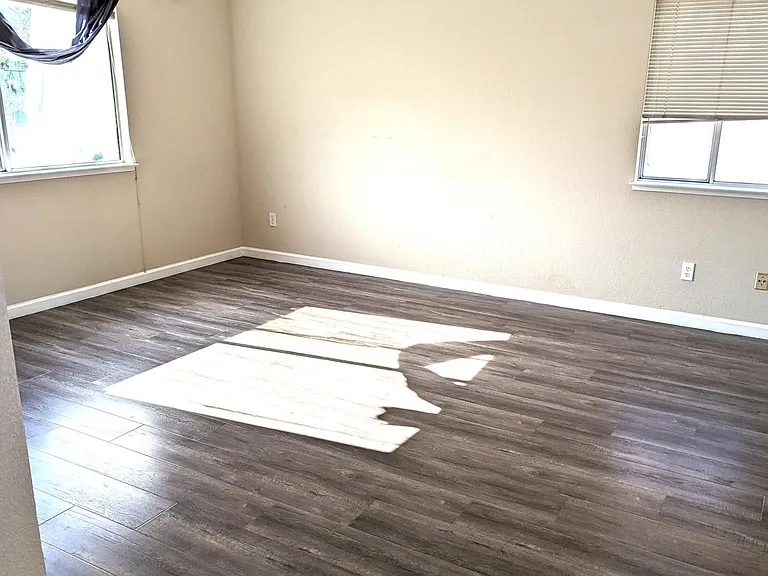 34300 Eucalyptus Ter — Photo 15