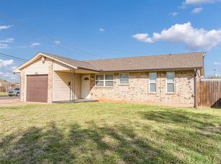 2720 Kings Rd, Moore, OK 73160
