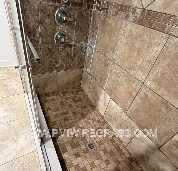 106 Highland Dr — Photo 7