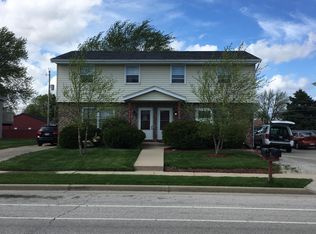 9124 Broadway Dr, Sturtevant, WI 53177