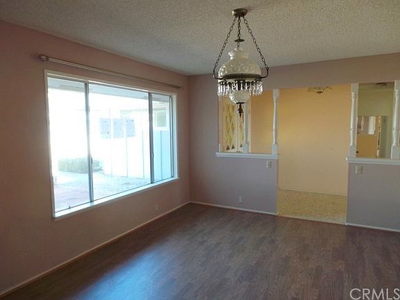5th image of 25117 Jaclyn Ave
