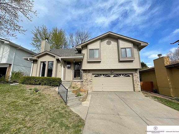 2nd image of 5007 N 126th Ave