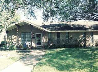 1911 Egyptian Dr, Dallas, TX 75232
