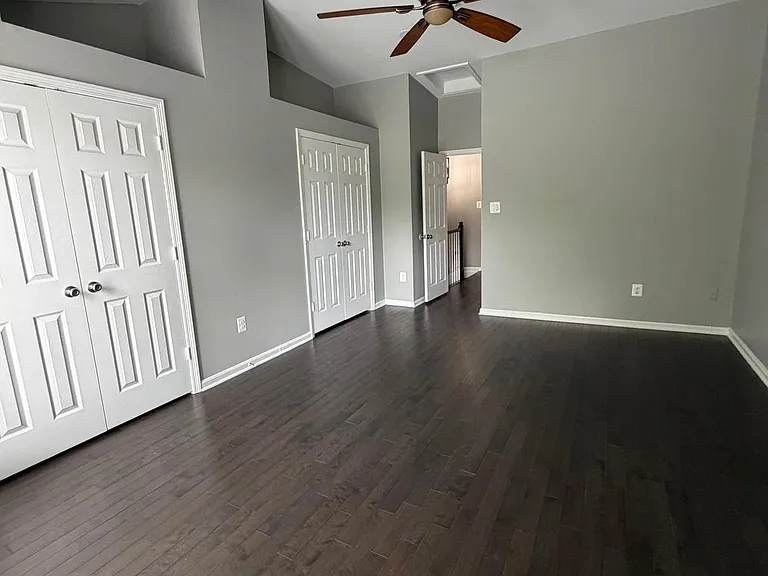 3423 Lindenwood Dr — Photo 11