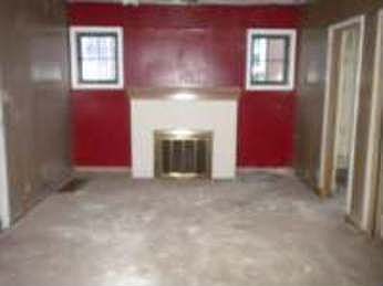 5th image of 1619 Huguelet St