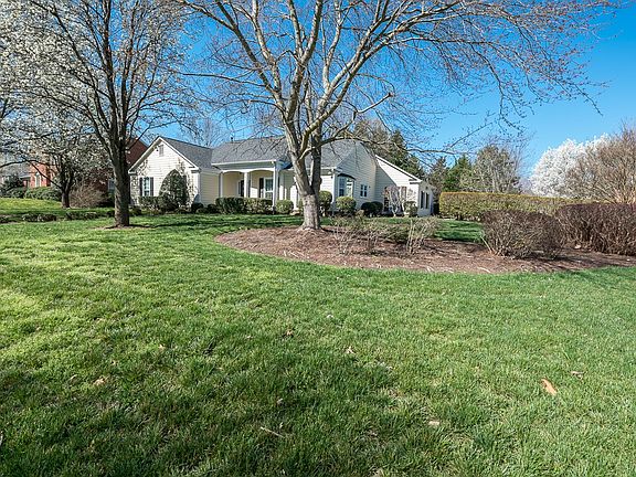 2nd image of 4631 Deanscroft Dr