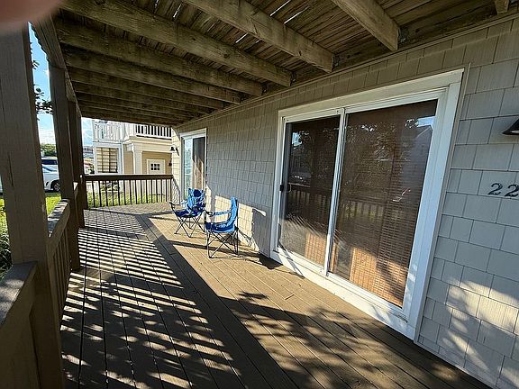 3rd image of 227 36th St S #A