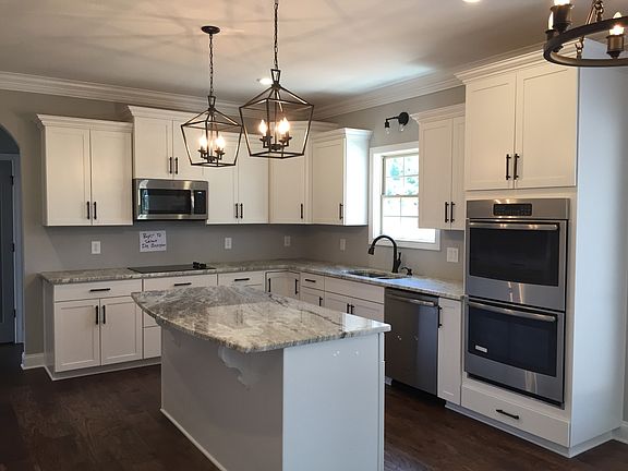 4th image of 157 Easthaven Lot 157
