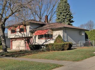 13548 Holland Rd, Brookpark, OH 44142