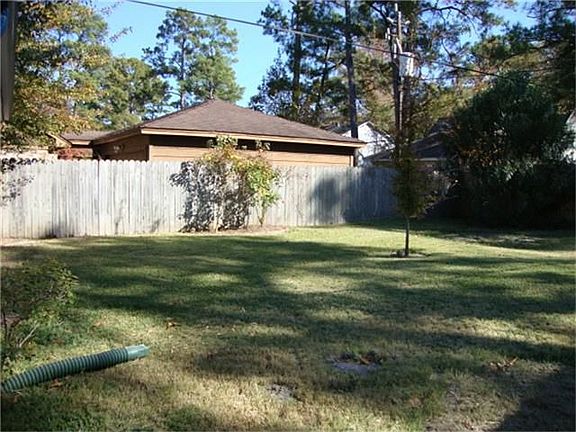 5th image of 3911 Fernglade Dr